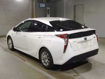 TOYOTA PRIUS 2018 Image 4