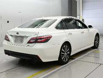 TOYOTA CROWN HYBRID 2020 Image 2
