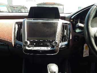 TOYOTA CROWN HYBRID 2020 Image 12