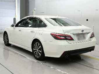 TOYOTA CROWN HYBRID 2020 Image 6