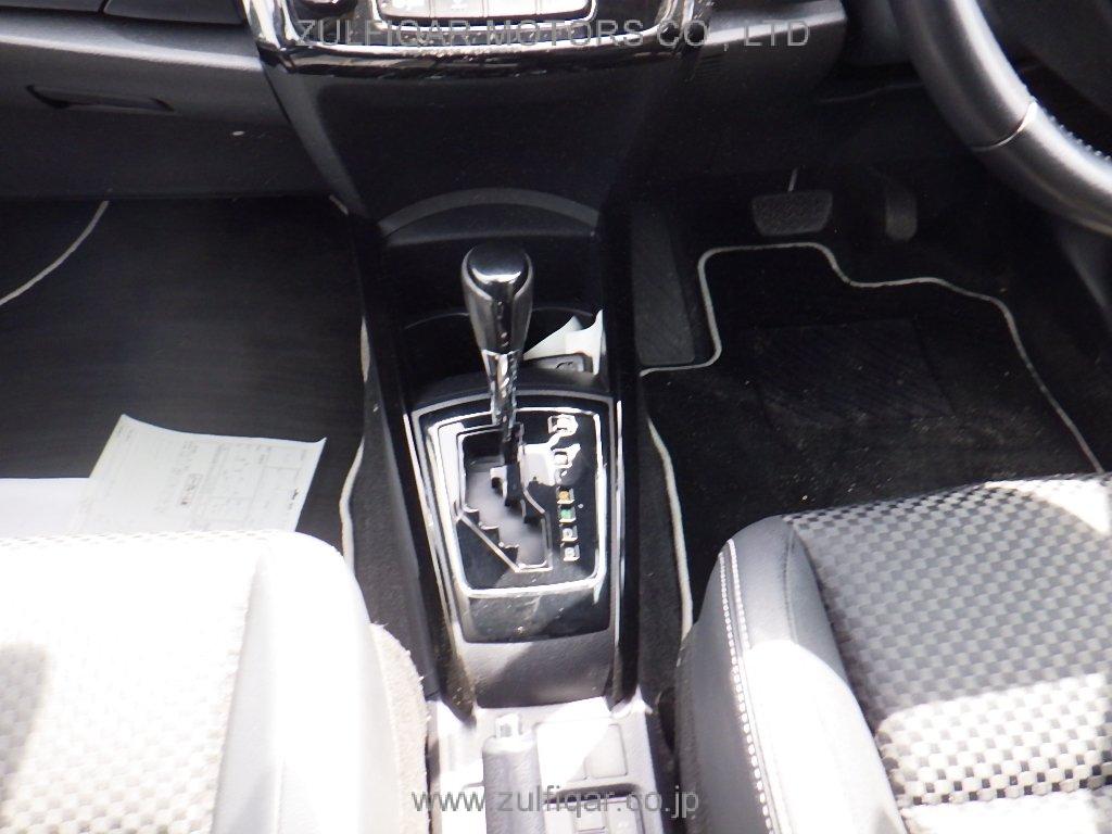 TOYOTA COROLLA FIELDER 2015 Image 11
