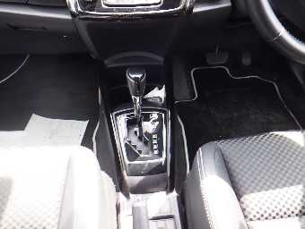 TOYOTA COROLLA FIELDER 2015 Image 11