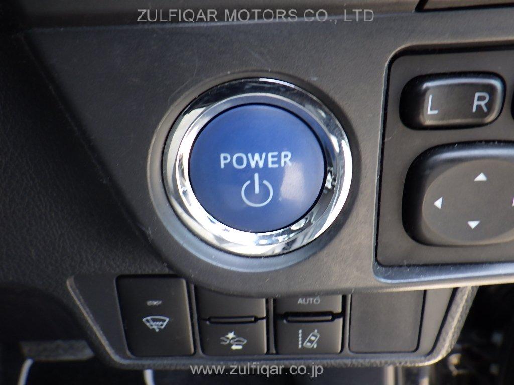 TOYOTA COROLLA FIELDER 2015 Image 10