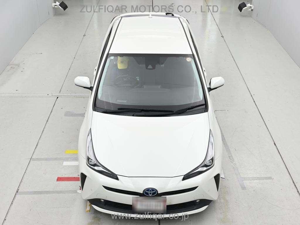 TOYOTA PRIUS 2019 Image 7