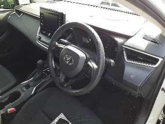 TOYOTA COROLLA WAGON 2020 Image 9