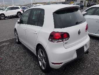 VOLKSWAGEN GOLF 2013 Image 3