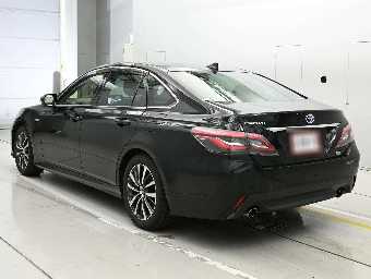 TOYOTA CROWN HYBRID 2019 Image 6