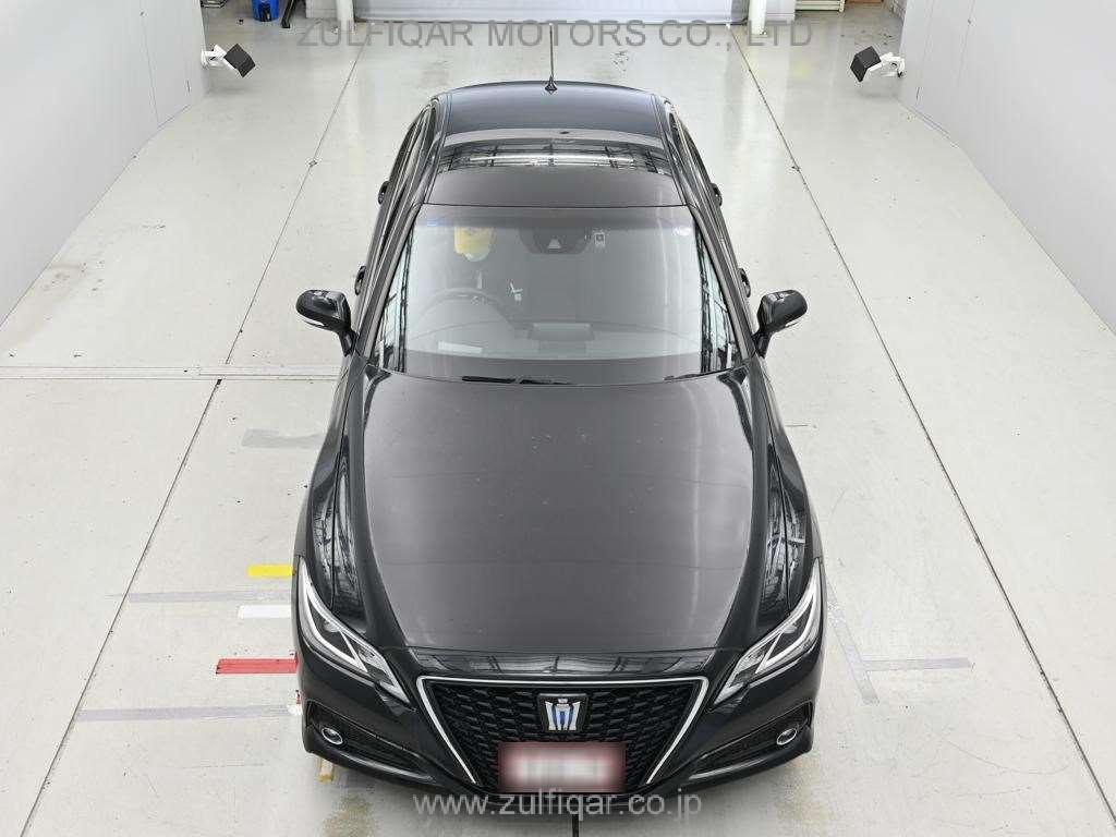 TOYOTA CROWN HYBRID 2019 Image 7