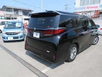 TOYOTA ALPHARD 2025 Image 2
