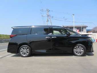 TOYOTA ALPHARD 2025 Image 8