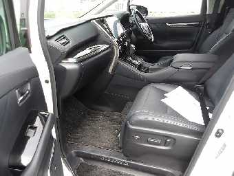 TOYOTA ALPHARD 2021 Image 13