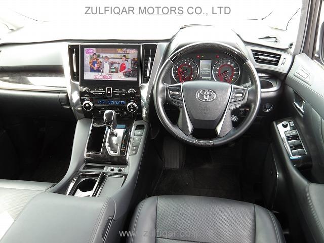 TOYOTA ALPHARD 2021 Image 5