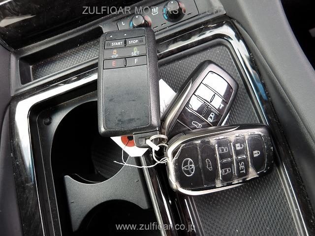 TOYOTA ALPHARD 2021 Image 9