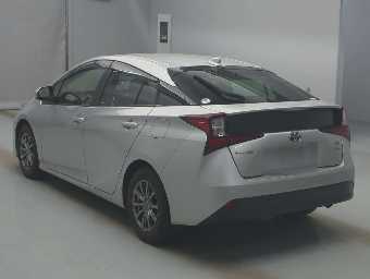 TOYOTA PRIUS 2021 Image 4