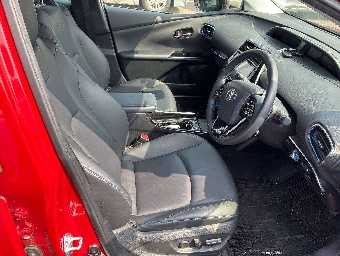 TOYOTA PRIUS 2021 Image 4