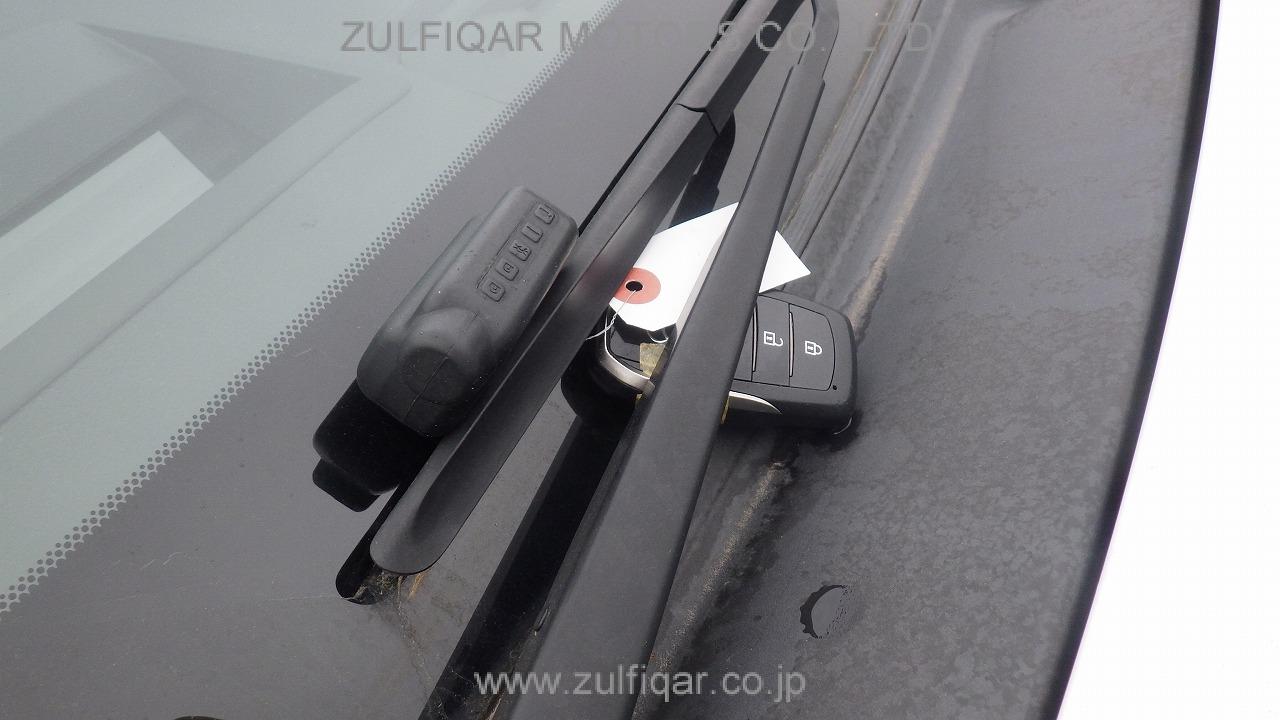 TOYOTA LAND CRUISER 2022 Image 10