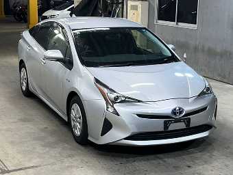 TOYOTA PRIUS 2017 Image 4