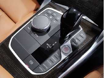 BMW 4 SERIES 2022 Image 25