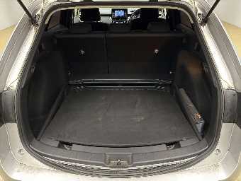 TOYOTA COROLLA TOURING 2020 Image 9