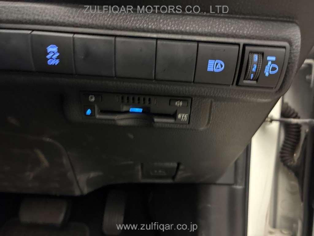 TOYOTA COROLLA TOURING 2020 Image 7