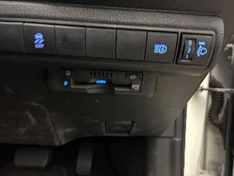 TOYOTA COROLLA TOURING 2020 Image 7