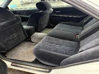 TOYOTA CHASER 2000 Image 8