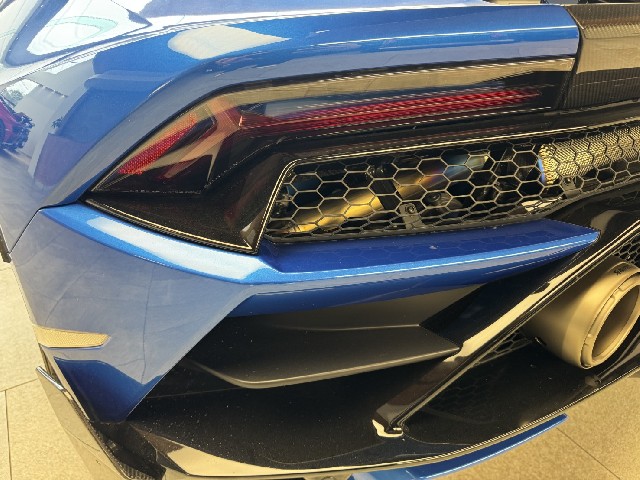 LAMBORGHINI HURACAN 2022 Image 29