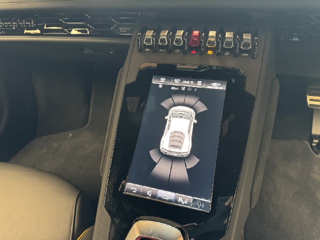 LAMBORGHINI HURACAN 2022 Image 47