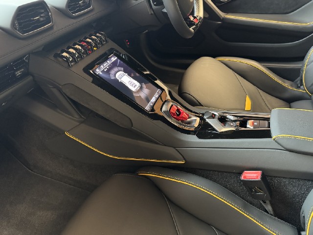 LAMBORGHINI HURACAN 2022 Image 53