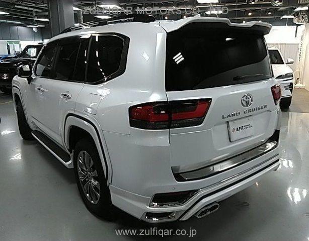 TOYOTA LAND CRUISER 2024 Image 2
