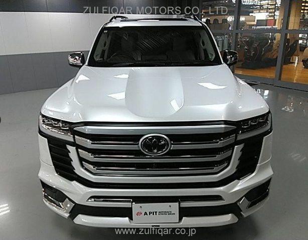 TOYOTA LAND CRUISER 2024 Image 3