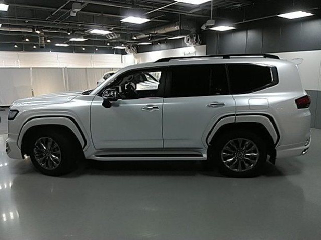 TOYOTA LAND CRUISER 2024 Image 21