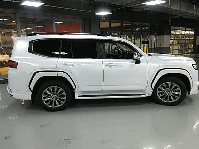TOYOTA LAND CRUISER 2024 Image 22