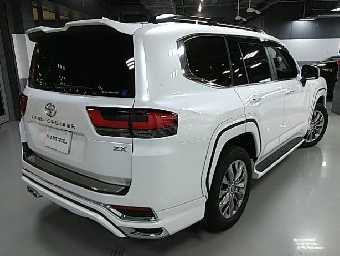 TOYOTA LAND CRUISER 2024 Image 18