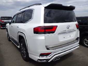 TOYOTA LAND CRUISER 2024 Image 3