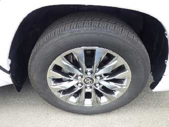 TOYOTA LAND CRUISER 2024 Image 11