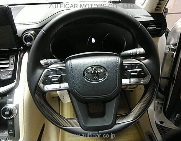 TOYOTA LAND CRUISER 2024 Image 7