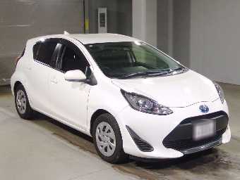 TOYOTA AQUA 2020 Image 3