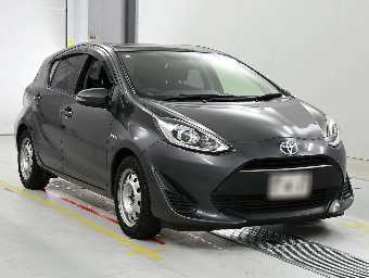 TOYOTA AQUA 2019 Image 5