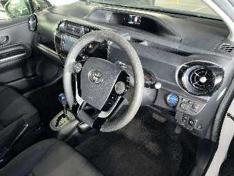 TOYOTA AQUA 2020 Image 5