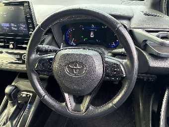 TOYOTA COROLLA TOURING 2020 Image 8