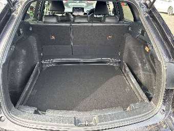 TOYOTA COROLLA TOURING 2020 Image 9