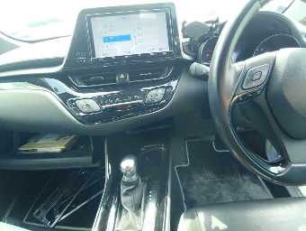 TOYOTA C-HR 2019 Image 11