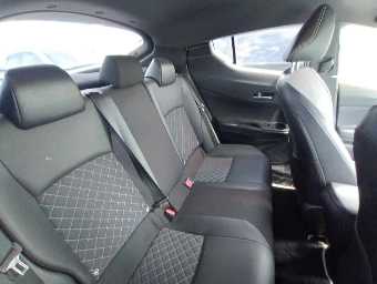 TOYOTA C-HR 2019 Image 12