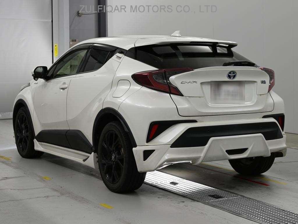 TOYOTA C-HR 2019 Image 6
