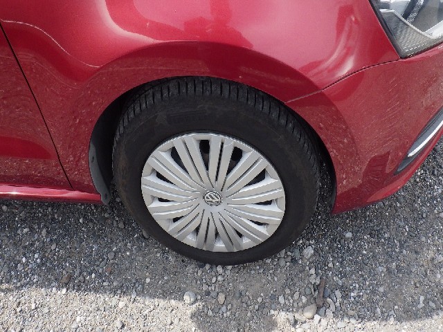 VOLKSWAGEN POLO 2014 Image 19