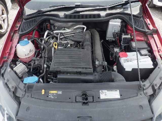 VOLKSWAGEN POLO 2014 Image 23