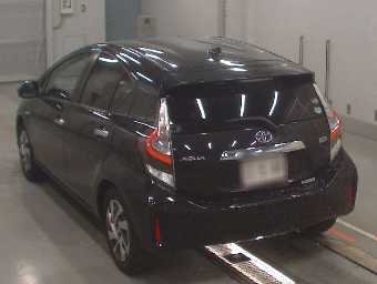 TOYOTA AQUA 2020 Image 6