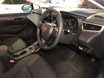 TOYOTA COROLLA TOURING 2020 Image 5
