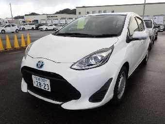 TOYOTA AQUA 2021 Image 1